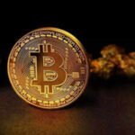 bitcoin rebounds to 82000 after briefly falling below 80000 as inflation fears trigger 950 million in liquidations