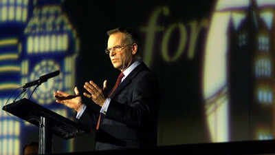 file photo london mayoral candidate jeffrey archer addresses conservative delegates at the hustings in londons methodist hall september 14 1999 rushpjdpfile photo