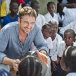 gerard butler visited liberia in 2013 marys meals now feeds 95000 children daily