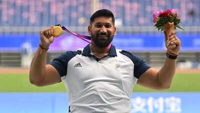 neeraj yadav lead
