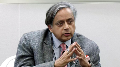 shashi tharoor
