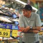 us consumers sentiment falls
