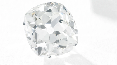 woman who bought a 10 ring at a london flea market and wore it for decades sees its 2627 carat diamond sell for 656750